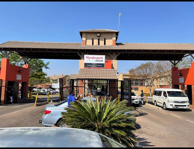 SECTIONAL TITLE FOR SALE IN WONDERPARK ESTATE